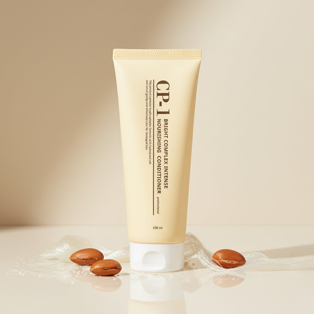 YABUKO intensīvi barojošs matu kondicionieris CP-1 BC Intense Nourishing 100ml, izskatās uz matu galvas ar bagātīgu tekstūru
