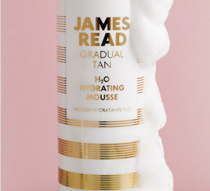 Mitinošas paštonējošas mitrinošas putas JR Gradual Tan H2O no YABUKO, 200ml, ar vieglu tekstūru un dabīgu tonējošu efektu.