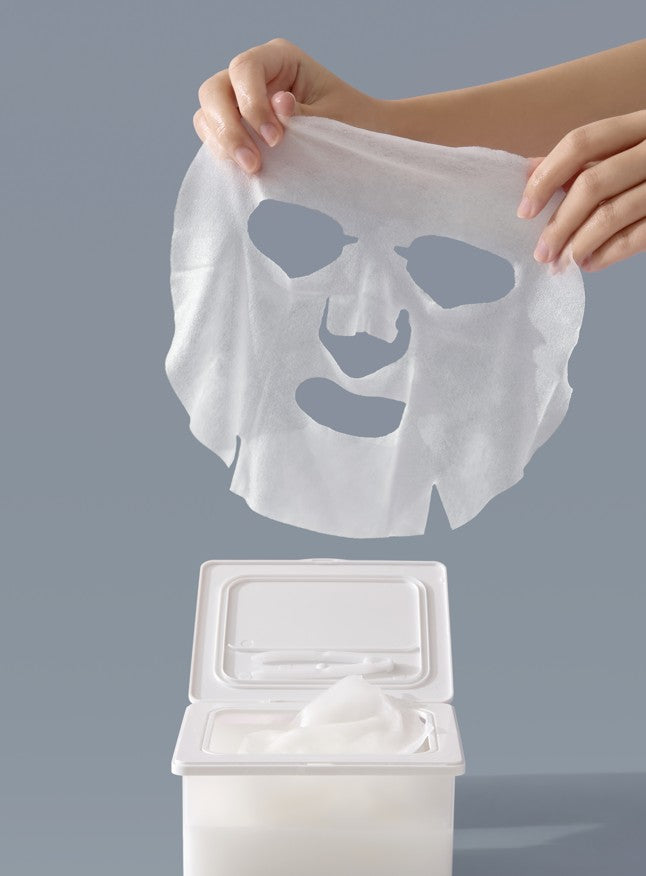 YABUKO Needly Crossbarrier mask, 30 lapas, 350g, izskatās kā maska ar aizsargbarjeru priekšsēdētāja līdzeklis.